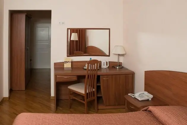 Comfort Tek Büyük veya İki Ayrı Yataklı Oda, Şehir Manzaralı