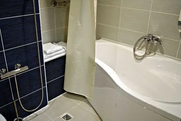 Süit, 2 Tek Kişilik Yatak