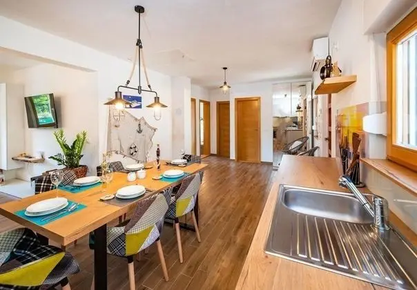 Apart Daire (Luci - 40 m from sea - A1(4))