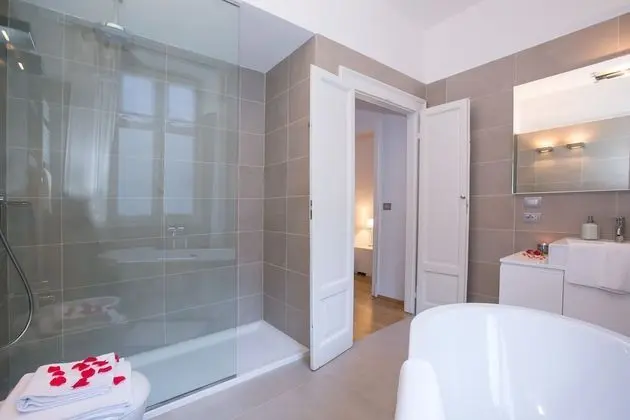 Family Villa, Birden Çok Yatak (Villa Lucia Laglio)