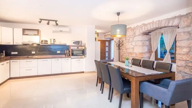 Villa, Kişiye Özel Havuzlu