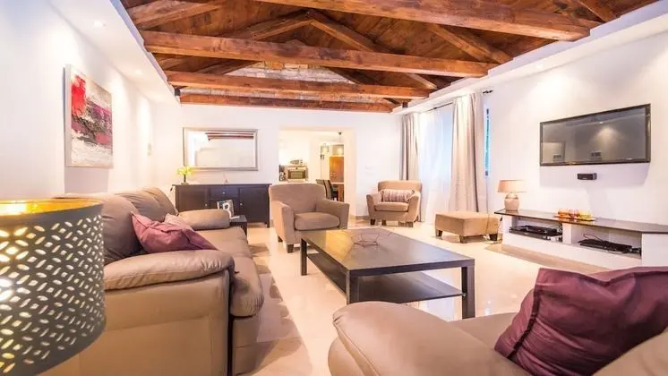 Villa, Kişiye Özel Havuzlu