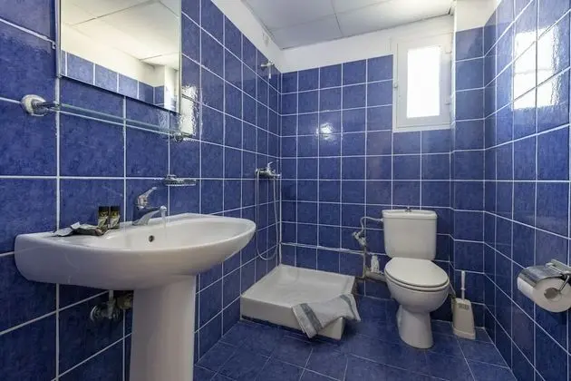 Basic Üç Kişilik Oda