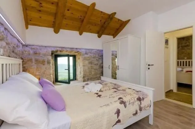 Villa (2 Bedroom Villa with Swimming Pool)