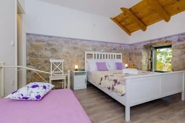 Villa (2 Bedroom Villa with Swimming Pool)