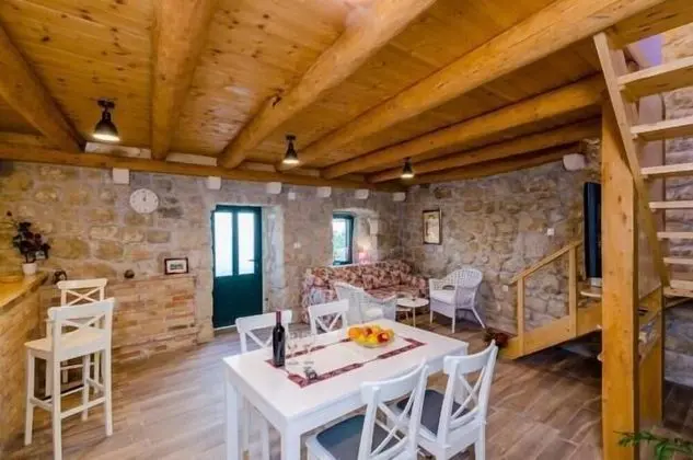 Villa (2 Bedroom Villa with Swimming Pool)