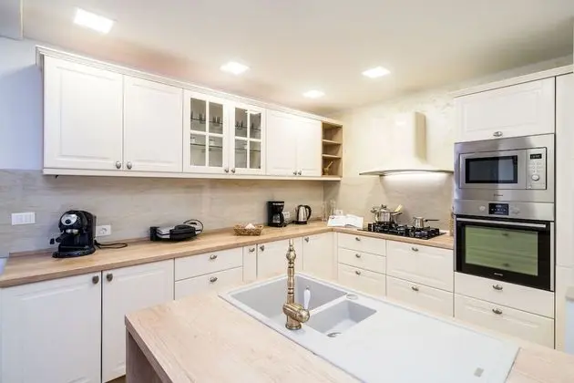 Villa (5-Bedroom Villa with Two Pools)