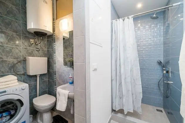 Villa (5-Bedroom Villa with Two Pools)