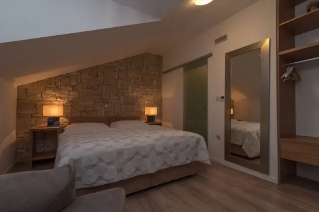 Deluxe Tek Büyük veya İki Ayrı Yataklı Oda, Balkon