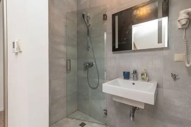 Deluxe Tek Büyük veya İki Ayrı Yataklı Oda, Balkon