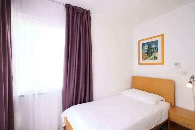 Basic Tek Kişilik Oda