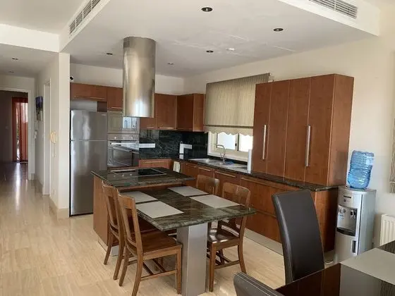 Villa, 4 Yatak Odası, Balkon