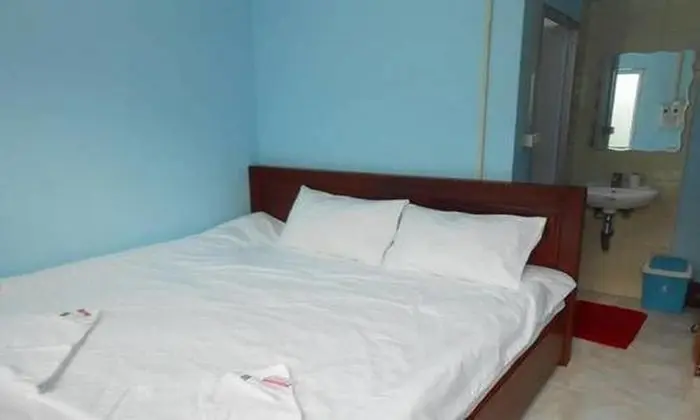 Standard Tek Büyük Yataklı Oda