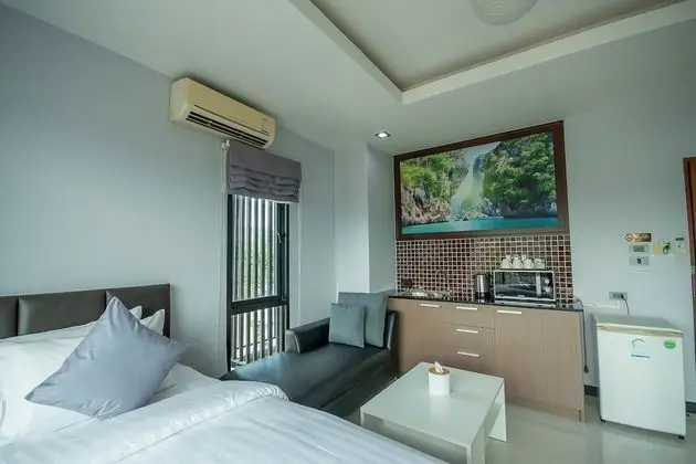 Studio Room
