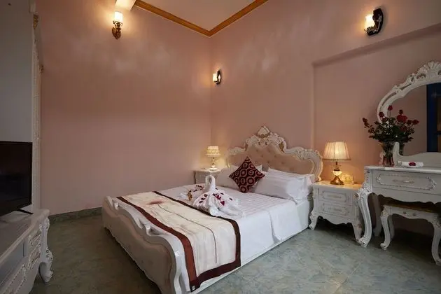 Deluxe Tek Büyük Yataklı Oda, Şehir Manzaralı