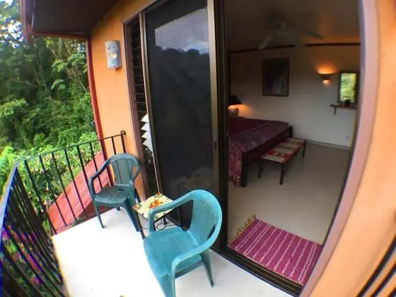 Oda, 1 En Büyük (King) Boy Yatak, Balkon, Göl Manzaralı (Butterfly Room)