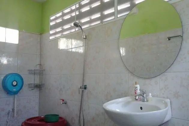 Standard Fan Room