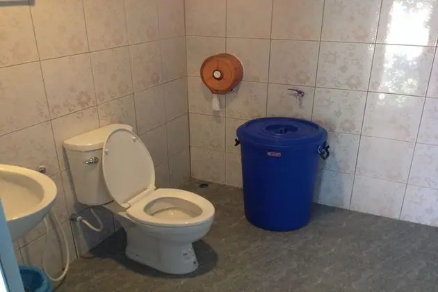 Standard Fan Room