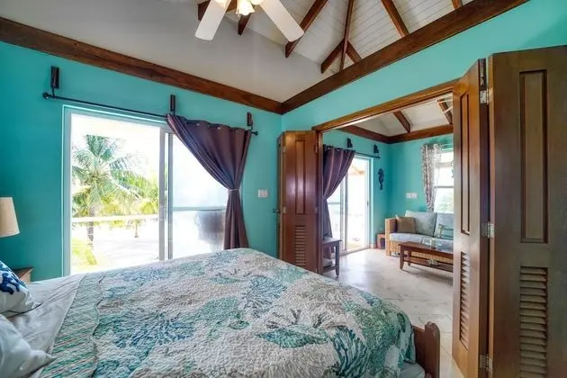 Villa, Kişiye Özel Havuzlu, Denize Sıfır