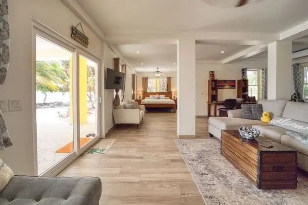 Villa, Kişiye Özel Havuzlu, Denize Sıfır