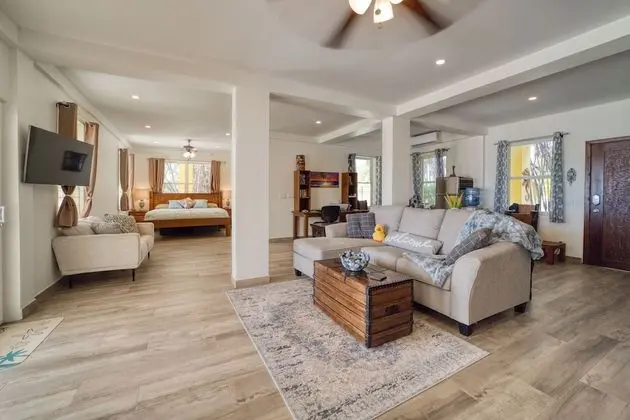 Villa, Kişiye Özel Havuzlu, Denize Sıfır