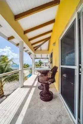 Villa, Kişiye Özel Havuzlu, Denize Sıfır