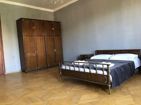 Comfort Üç Kişilik Oda, 2 Yatak Odası, Balkon, Avlu