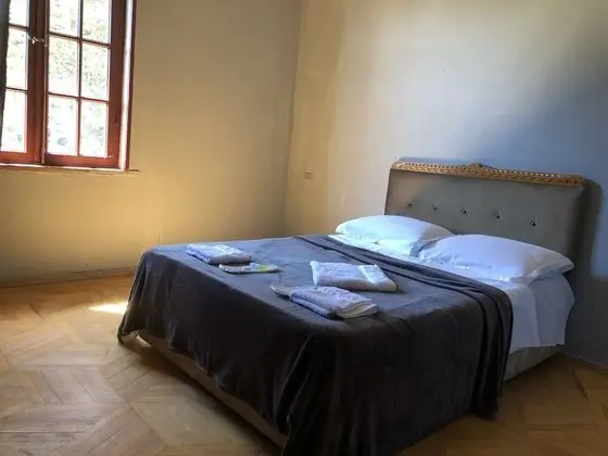 Comfort Üç Kişilik Oda, 2 Yatak Odası, Balkon, Avlu