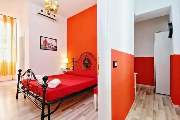 Tek Büyük Yataklı Oda