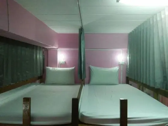 Mixed Dormitory Room