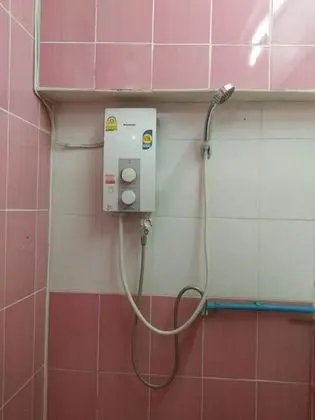 Mixed Dormitory Room