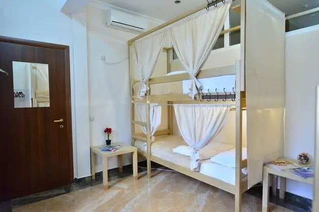 Ortak Ranzalı Oda, Sadece kadınlar için (4 beds)