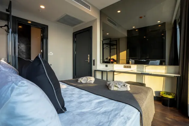 Deluxe Custom Deniz Manzaralı Oda
