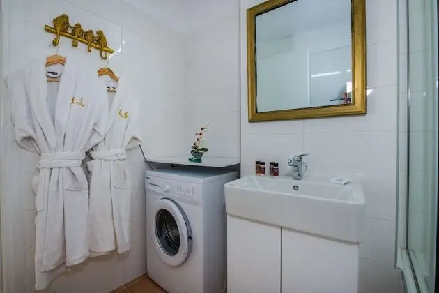 Deluxe Süit (Gold)