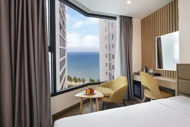 Deluxe Tek Büyük veya İki Ayrı Yataklı Oda, Deniz Manzaralı