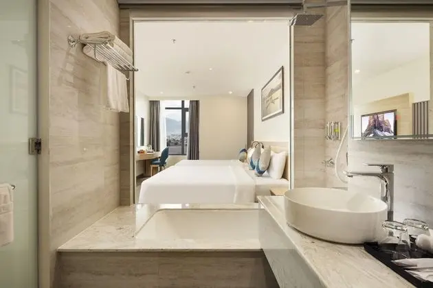 Deluxe Tek Büyük Yataklı Oda, Şehir Manzaralı