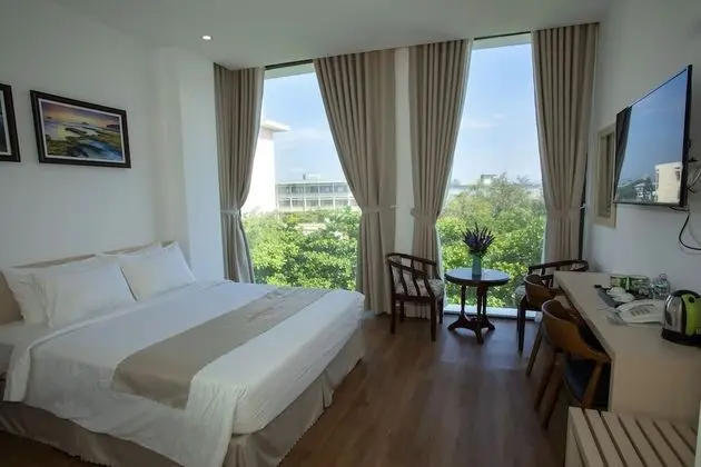 Luxury Tek Büyük Yataklı Oda