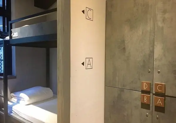 Dört Kişilik Oda, Sadece kadınlar için