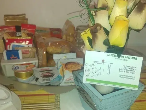 Economy Tek Büyük veya İki Ayrı Yataklı Oda (External Bathroom)