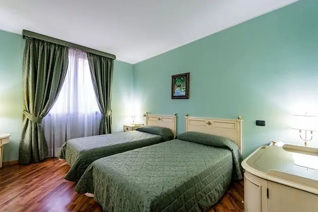 Deluxe İki Ayrı Yataklı Oda