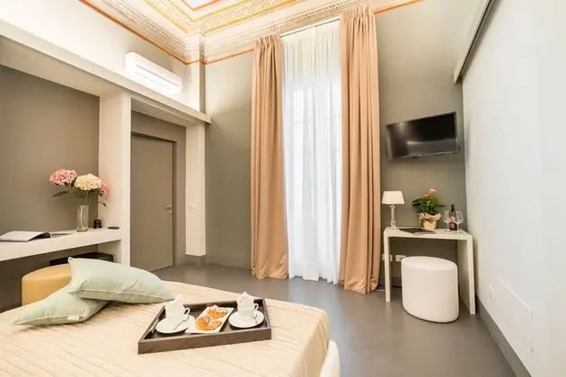 Deluxe Tek Büyük Yataklı Oda