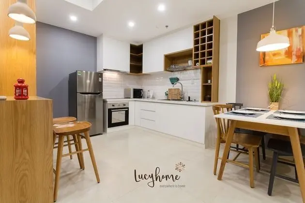 Lucyhome Smart Apartment with City view