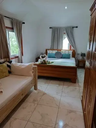 Basic Üç Kişilik Oda