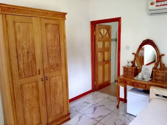 Basic Üç Kişilik Oda
