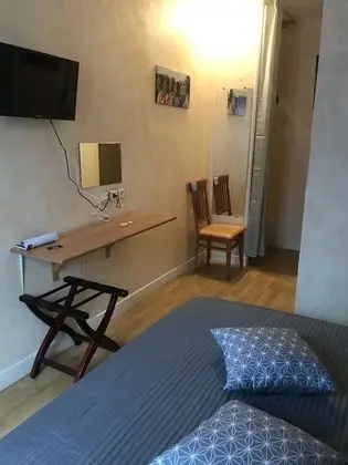 Tek Büyük Yataklı Oda