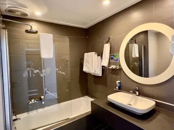 Comfort Tek Büyük Yataklı Oda, Okyanus Manzaralı, Denize Bakan