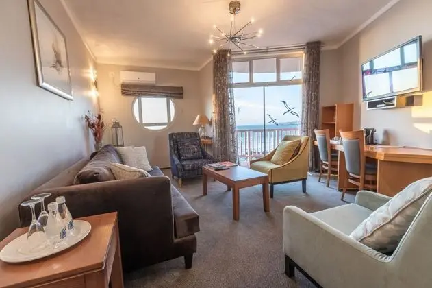 Luxury Suite