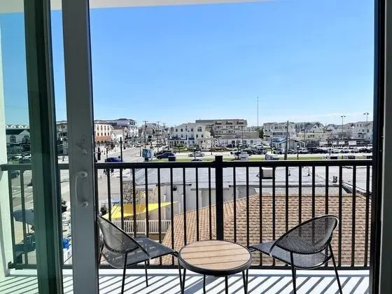 Tek Kişilik Oda, Avlu Manzaralı