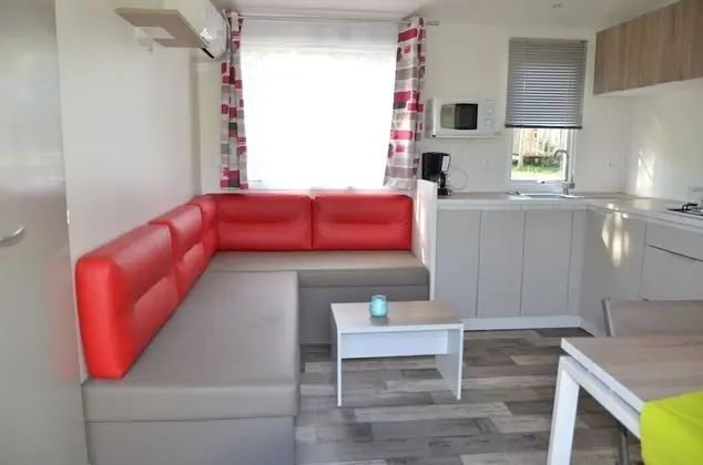 Premium Karavan