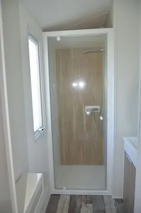 Premium Karavan
